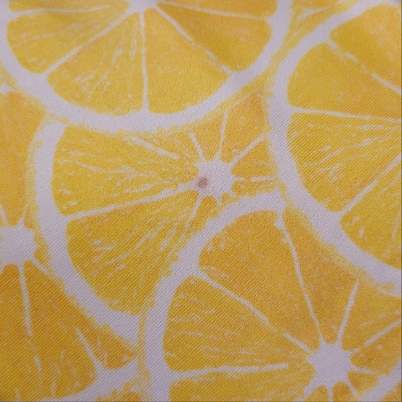 💛 4/$20 | Lemon Leggings - Picture 8 of 8